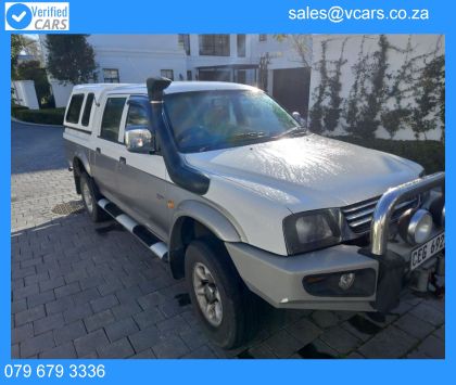 COLT 3000i RODEO A/T 4X4 P/U D/C